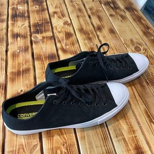 Black Converse Chuck Taylor Shoes